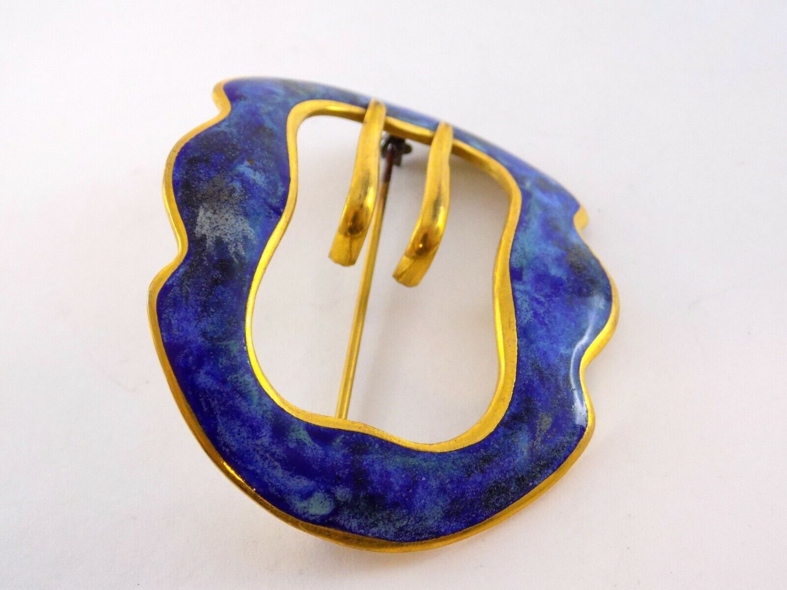 Vintage Unsigned Goldtone Metal and Blue Enamel Belt Buckle Brooch Pin 2.5 Inch