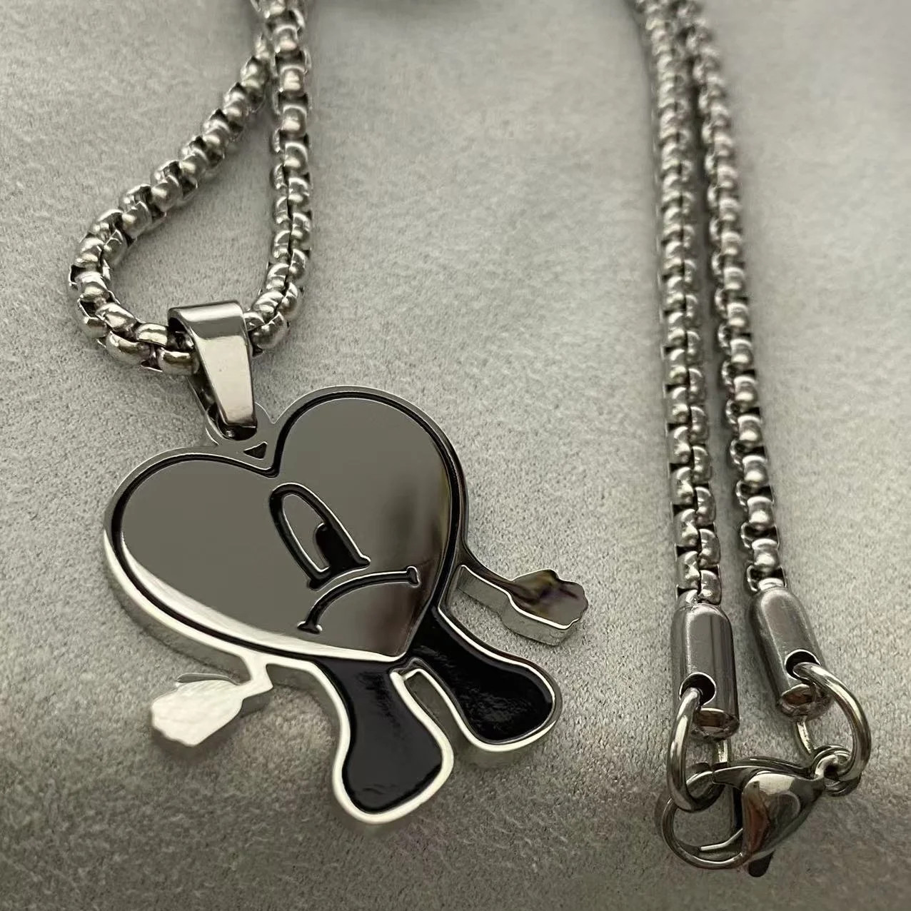 Fashion Boutique Stainless Steel Necklace Hip Hop Style Male and Female Couple N