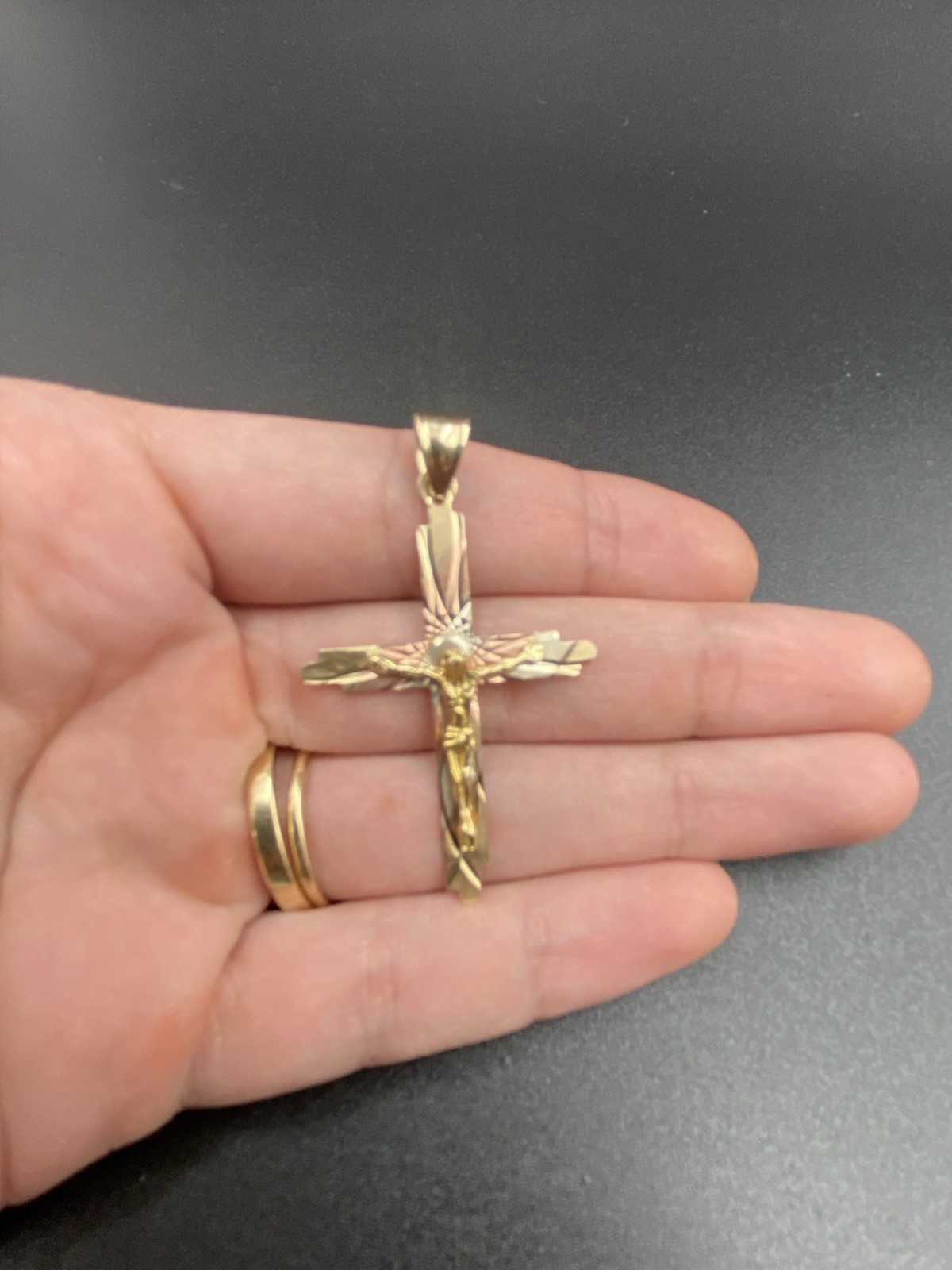 14k Solid Yellow, Rose & White Gold tri-color Crucifix Pendent 2.92g