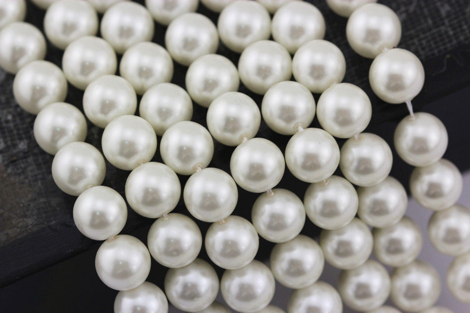 White Shell Pearl Smooth Round Beads 3mm 4mm 6mm 8mm 10mm 12mm 15.5″ Strand