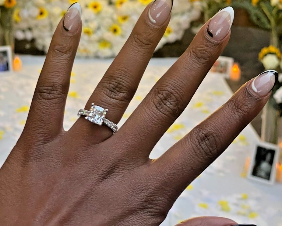 2.80 CT IGI Certified Lab-Grown Cushion Diamond Engagement Ring – 18K White Gold