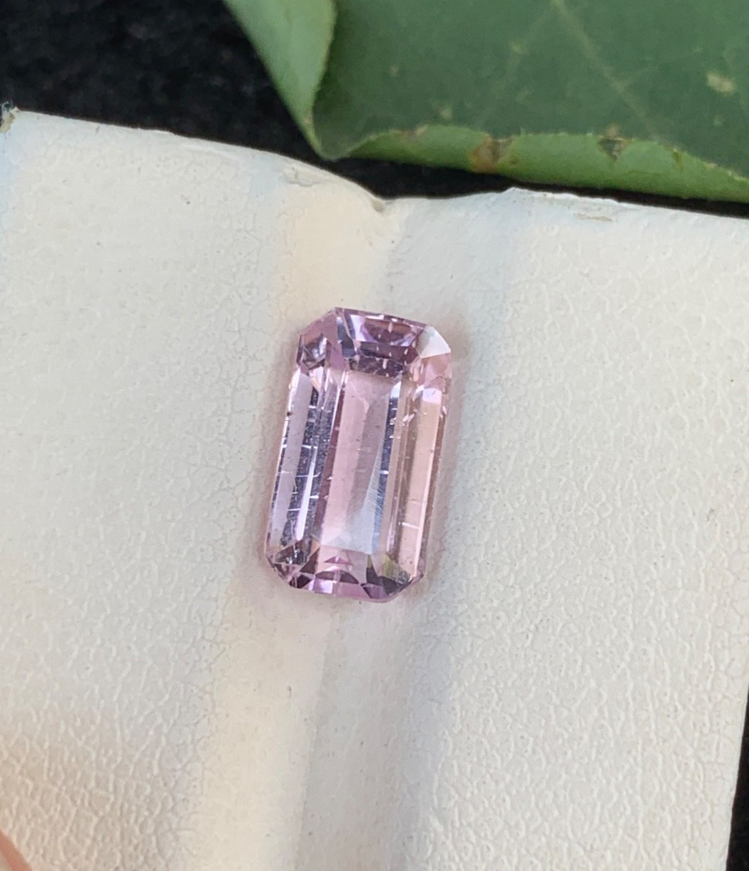 2.56Ct Natural cut kunzite cushion shape loose gemstone from Afghanistan