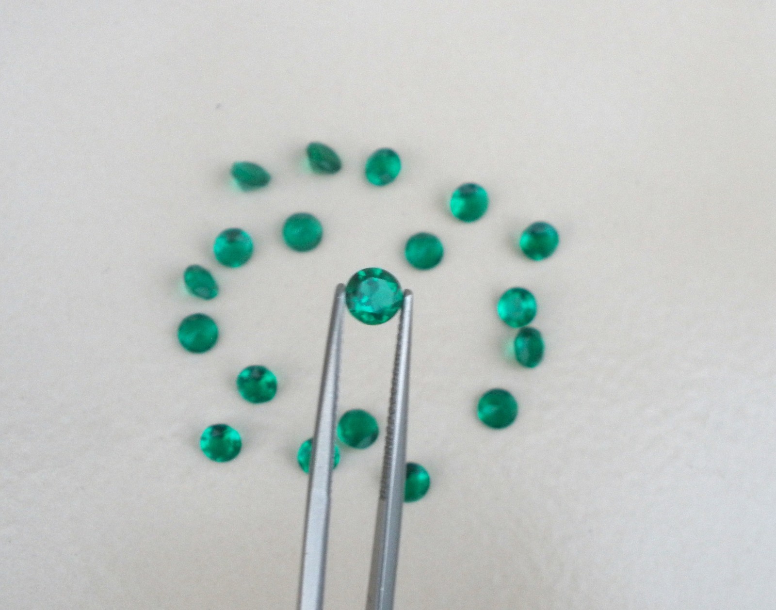 5mm Emerald round loose faceted gem for Jewelry, Crafts and Gem Collecting