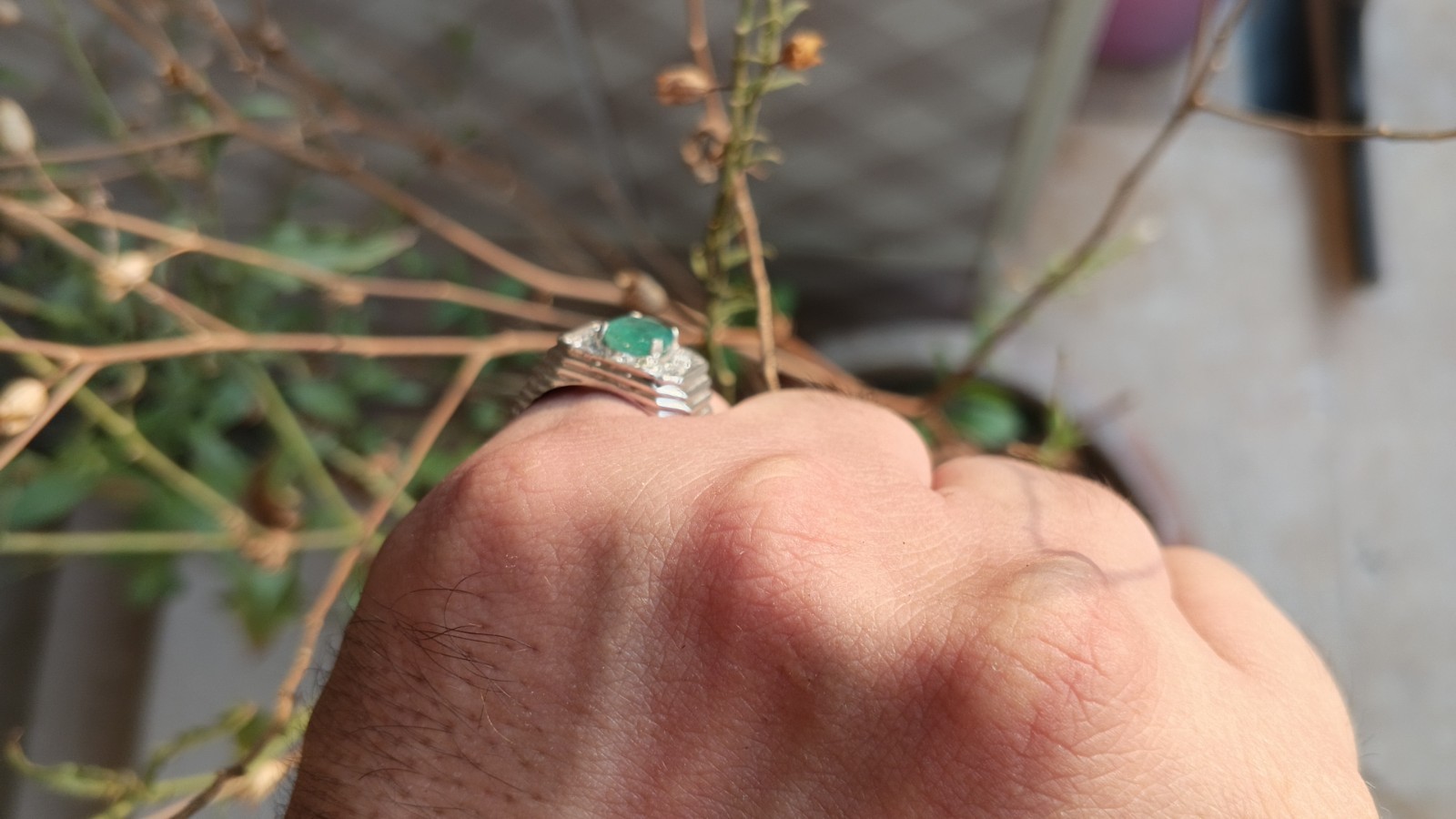 1.7 CT Emerald Silver Ring