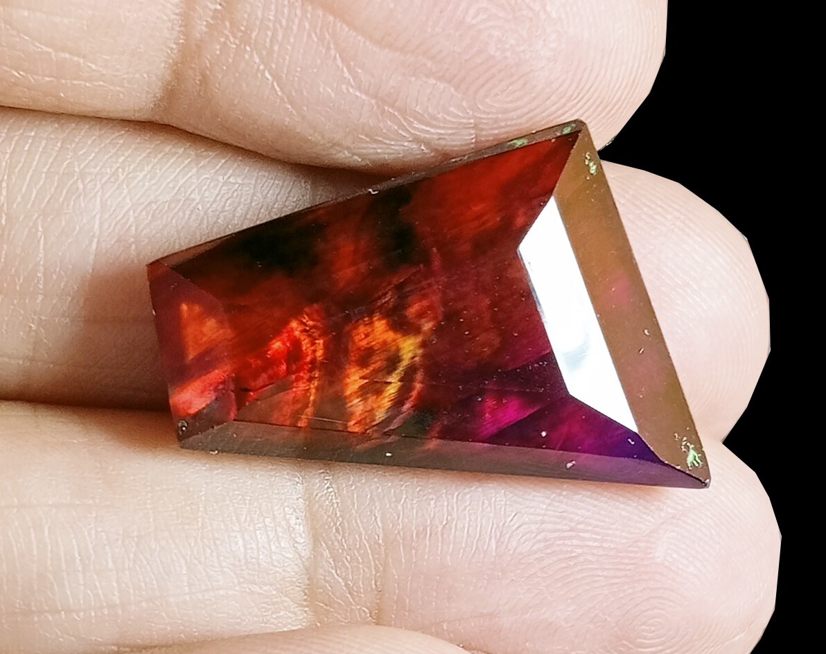 Ammolite 16-18 Ct Opal-Like Organic Natural Doublet Loose Gemstone EGL Certified
