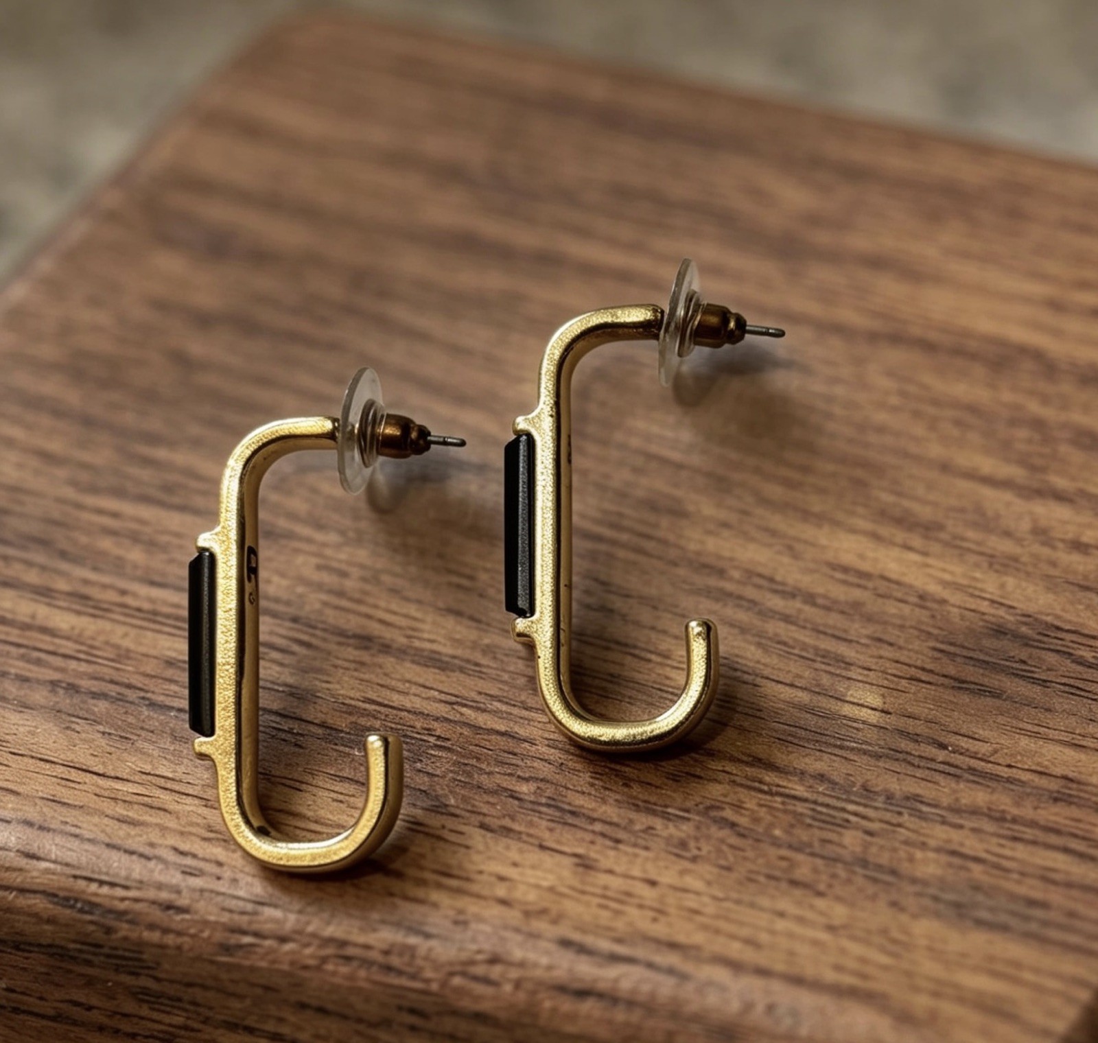 Rachel Rachel Roy Gold-Tone & Black Enamel Hoop Earrings Modern Geometric
