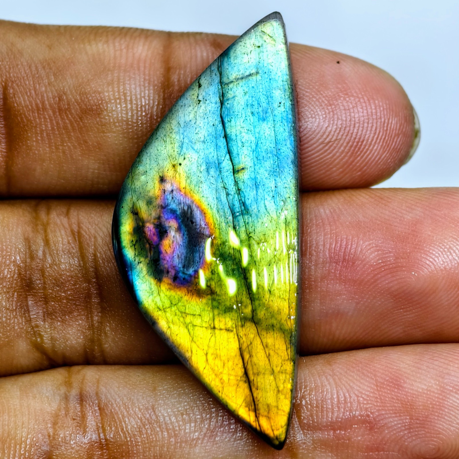 36 Cts Natural Labradorite Cabochon Gemstone For Jewelry 43.9×18.7×6.1 MM