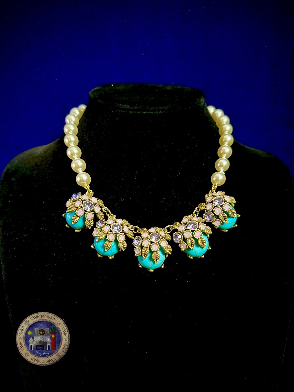 Sea Green Pearl Beaded Floral Vintage Style Necklace Antique Brass Tone