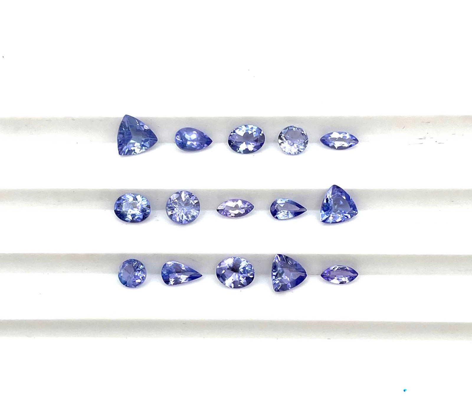 Natural Tanzanite Mix Shape Cut Loose Gemstone Lot 18-20 Pcs 2.50*5-5 MM 5 CT