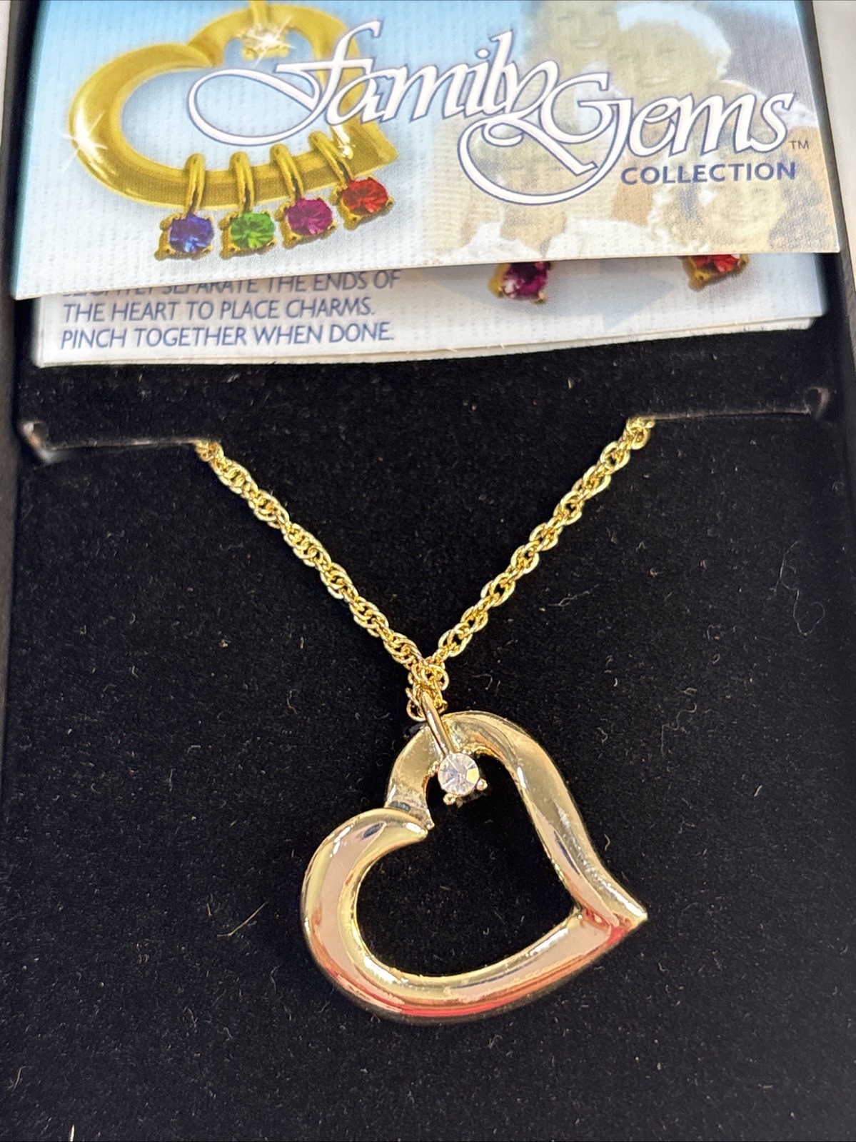 Vintage Family Gems Collection Gold Tone Heart Pendant With Chain NIB