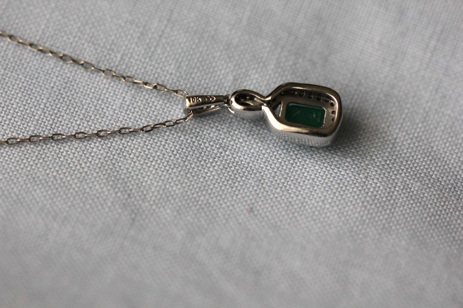 10k Natural Emerald and Diamond Necklace 18″ with 16″ Adjustable Option