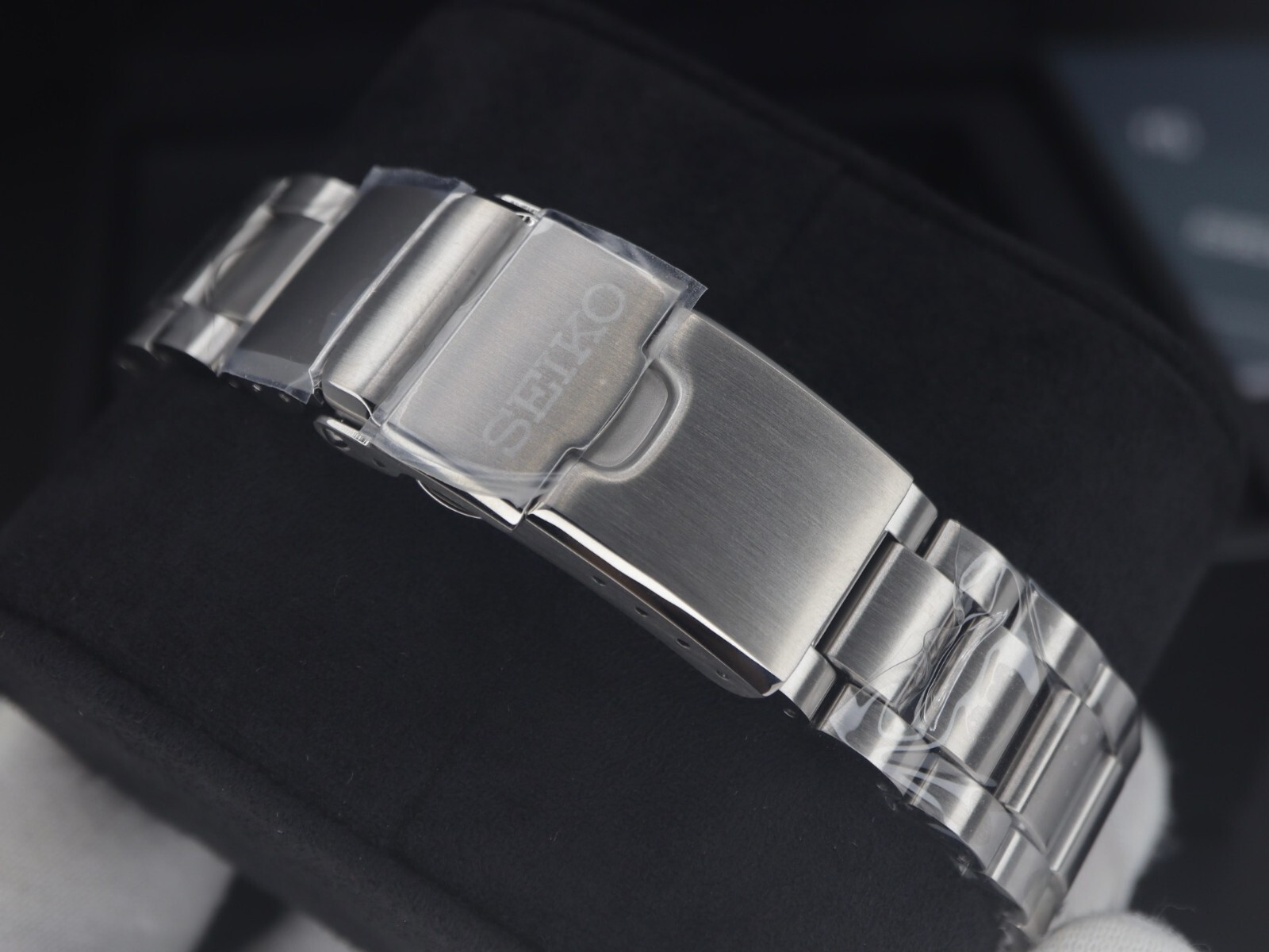Seiko MM200 GMT The Night of Siam SPB487J1 Limited Edition 500 pcs.