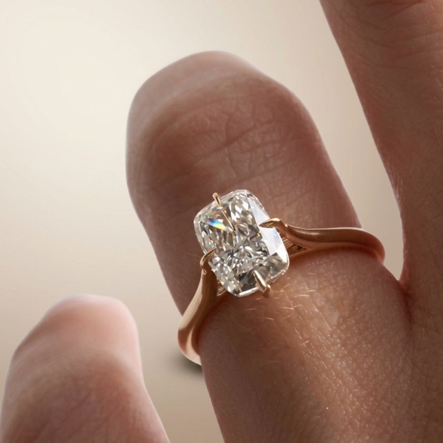 2.00Ct Cushion-Cut VS1 Lab Grown Diamond Wedding Engagement Ring 14k Yellow Gold