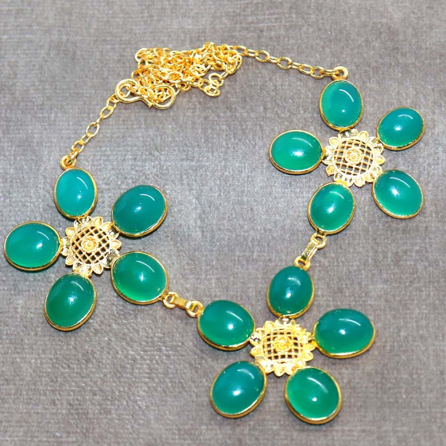 Sunflower Green Onyx Bezel Golden Plated Necklace 16″ Everyday Wear Design JW