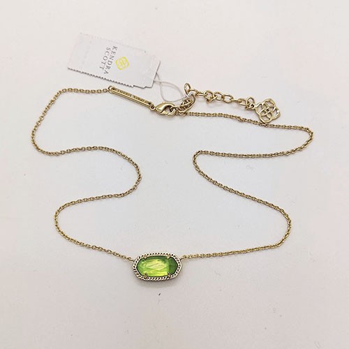 New Kendra Scott Elisa Gold Pendant Necklace in Peridot