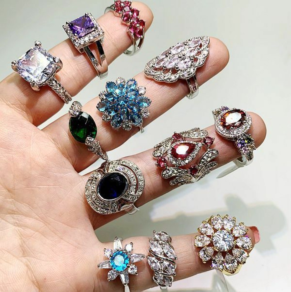 25/50/100/200Pcs Wholesale Mixed Rings Bulk Finger Gemstones Crystal Jewelry Lot