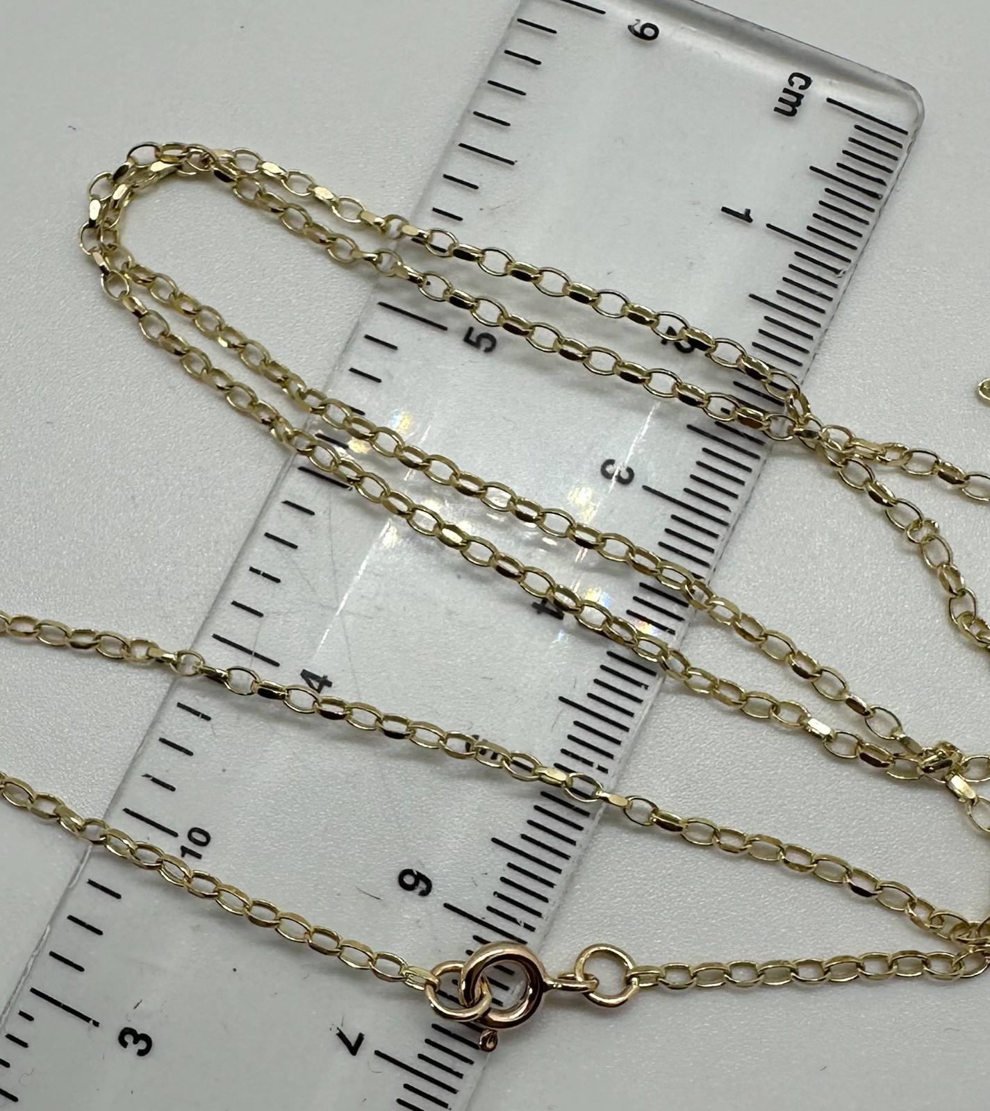 9ct Yellow Gold 1.7mm Wide Oval Link Belcher Chain, Length 22 Inch / 55cm