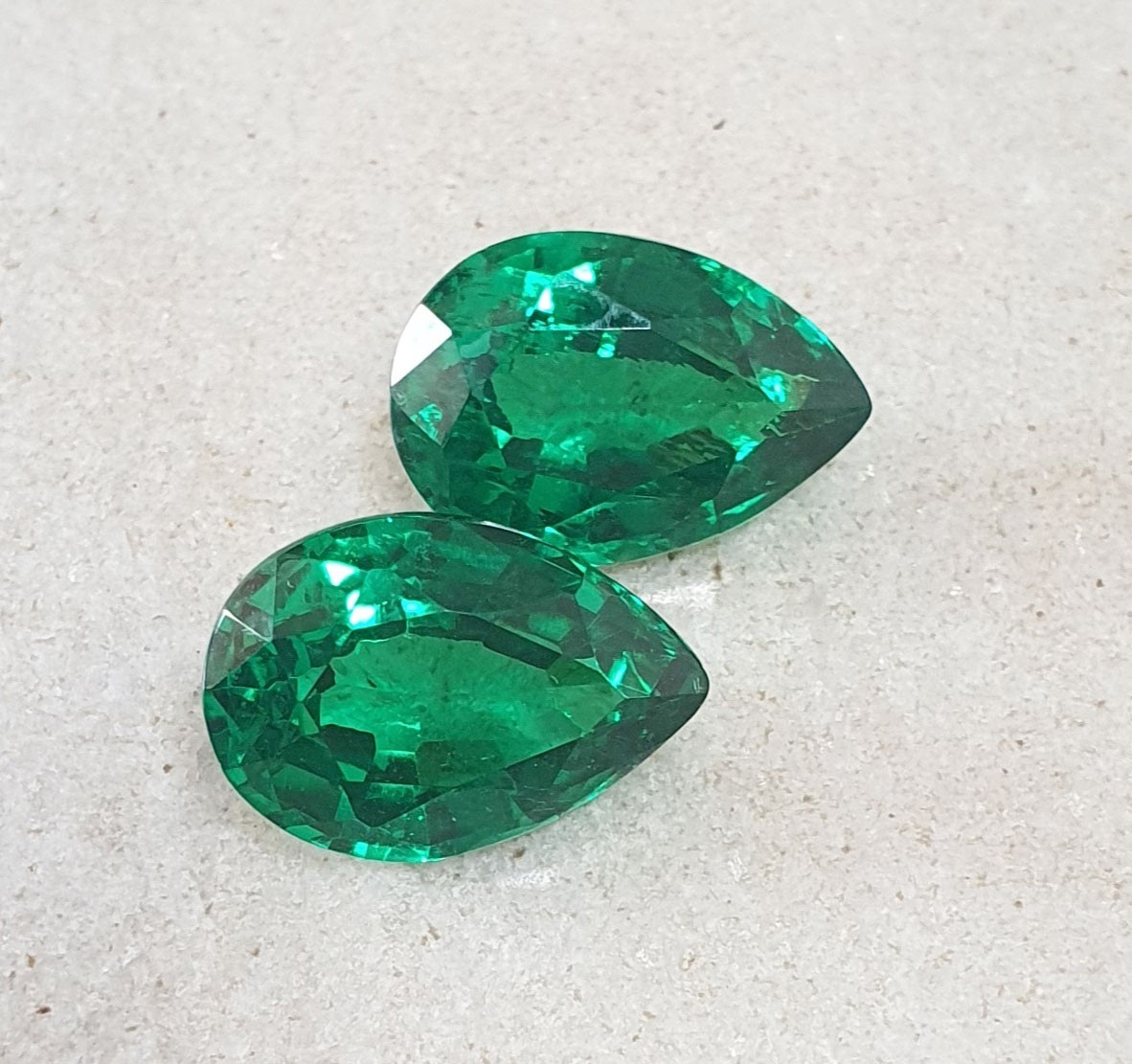 21 Ct Gorgeous Green Zambian Emerald Matching Pair Pear Cut AAA Loose Gemstone