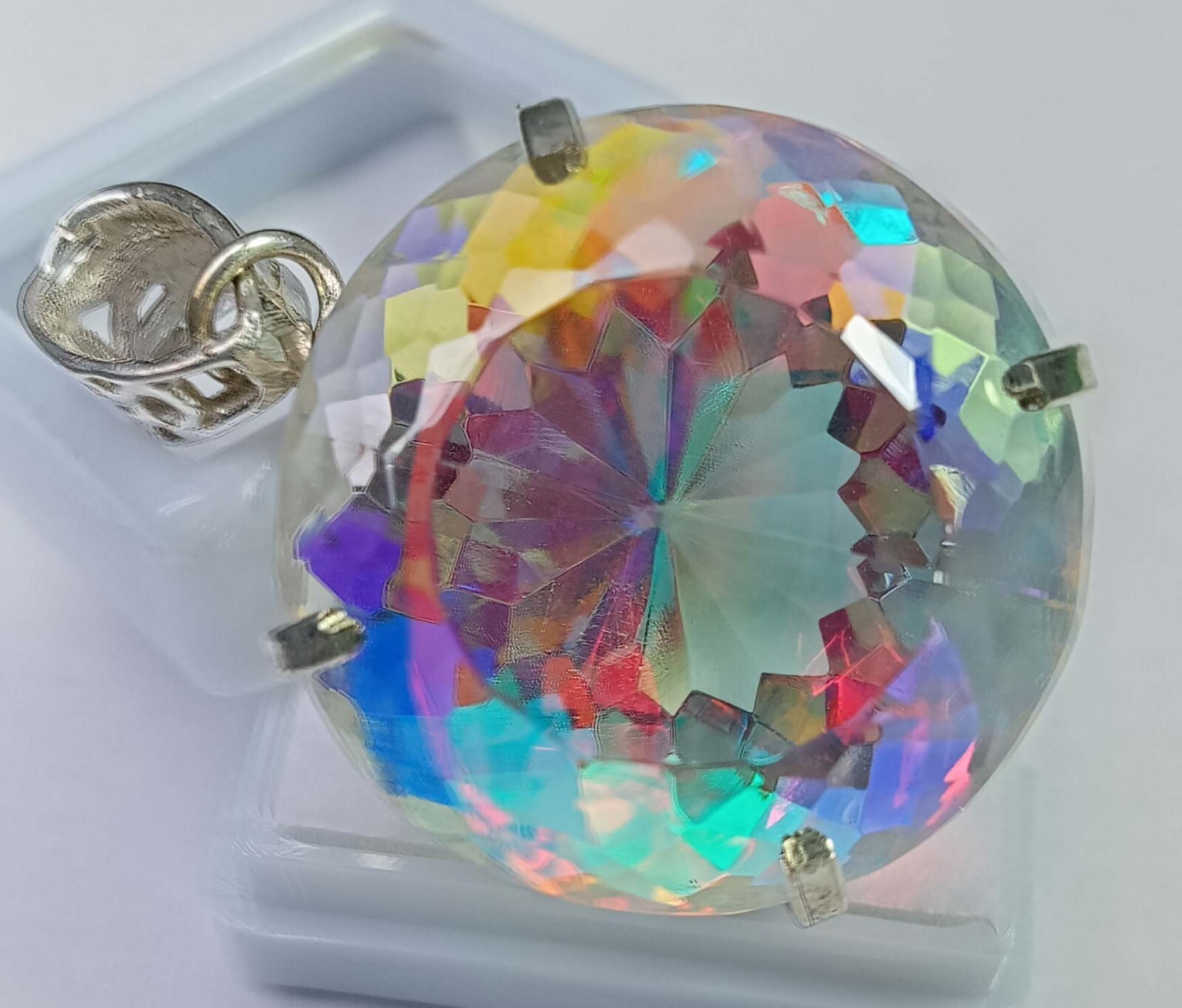 86.20 Ct Mystic Topaz Round Cut Pendant Natural Loose Gemstone Locket Certified