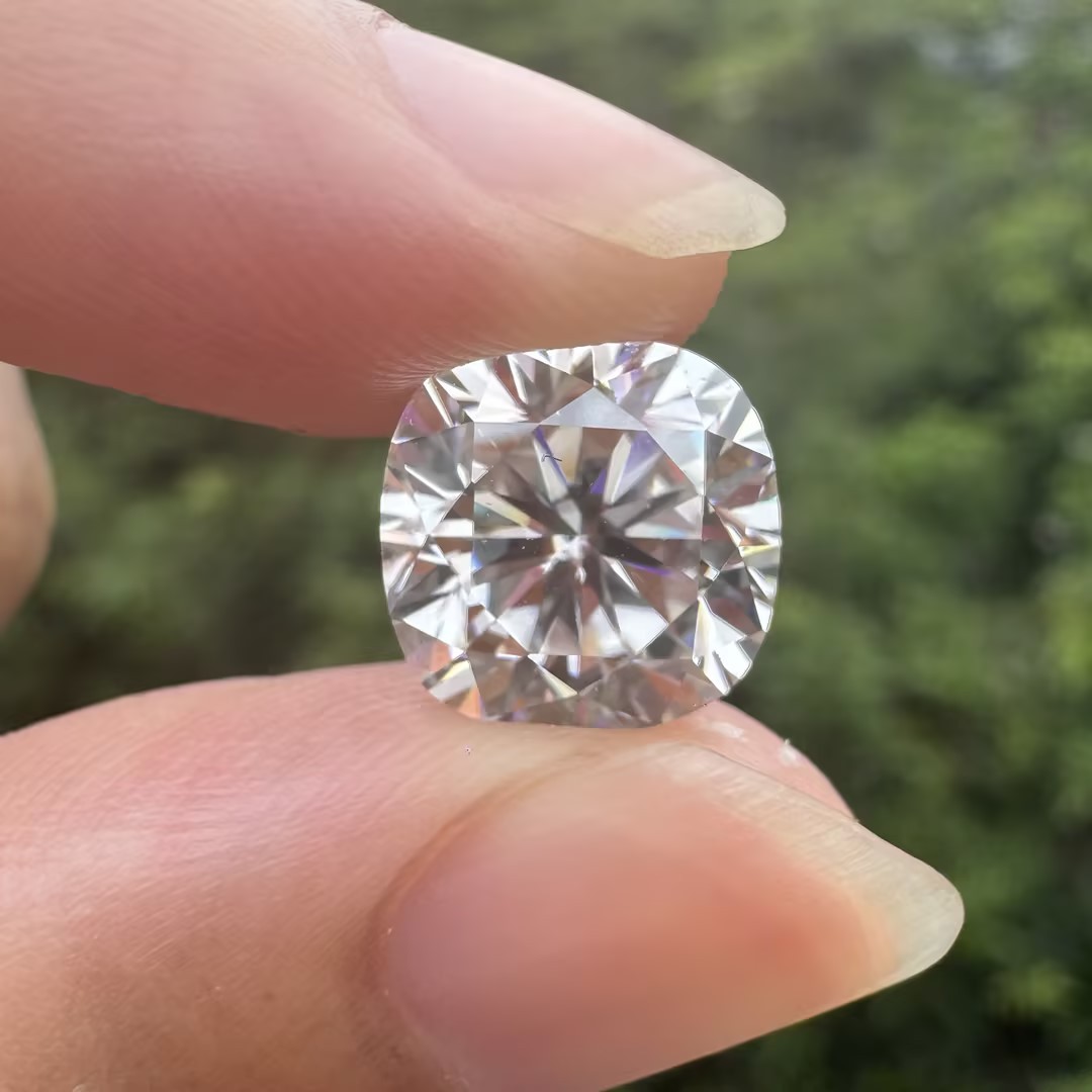 US 0.1-10ct Cushion Cut D Color Moissanite Loose VVS1 GRA Certificate Wholesale
