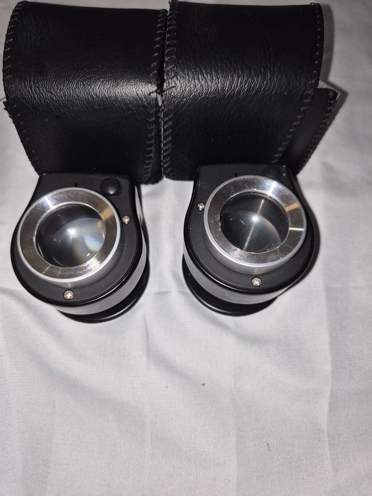 VIVOSUN 30X Rechargeable Loupe Magnifier with White LED LOUPE-004J