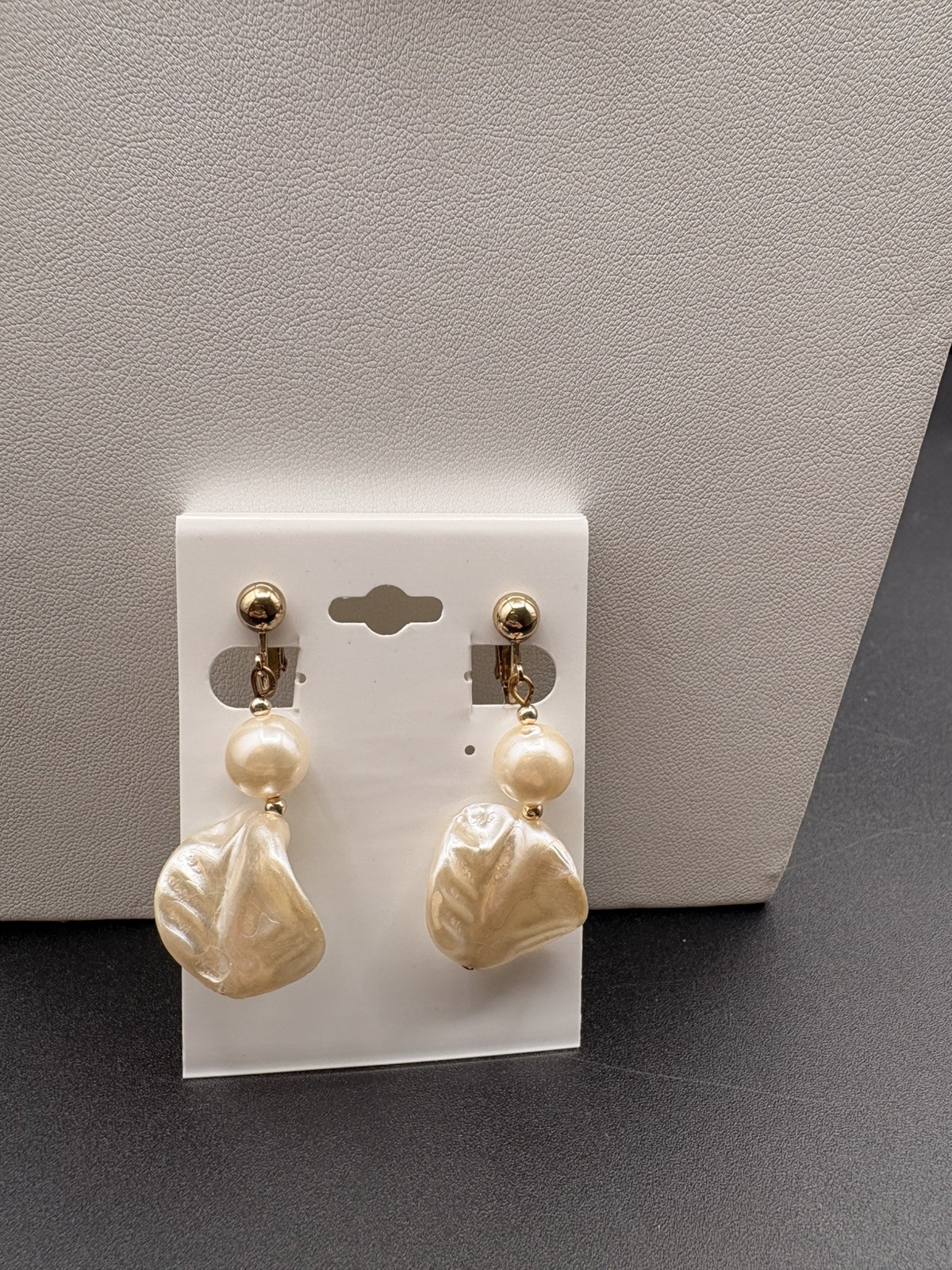 Necklace and Clip on Earrings Set with Faux Pearls Very Light Weight