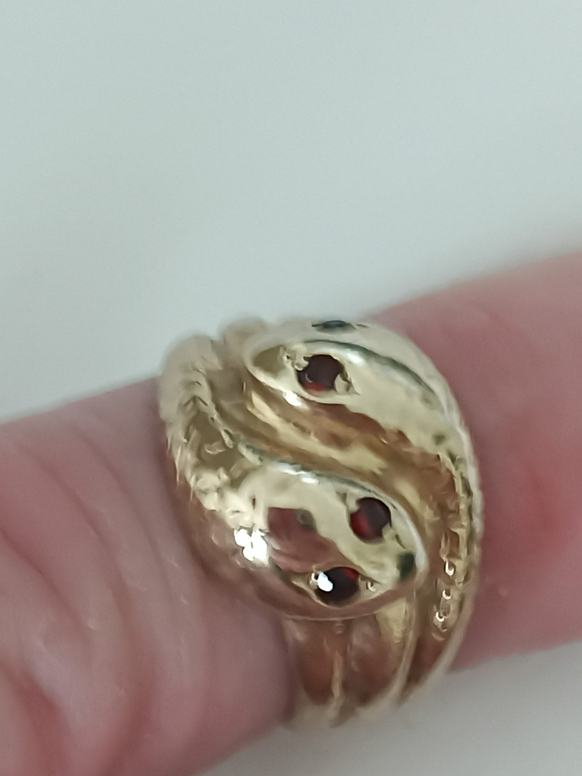 9 Carat Yellow Gold Double Snake Ring Garnet Eyes, Size J/k