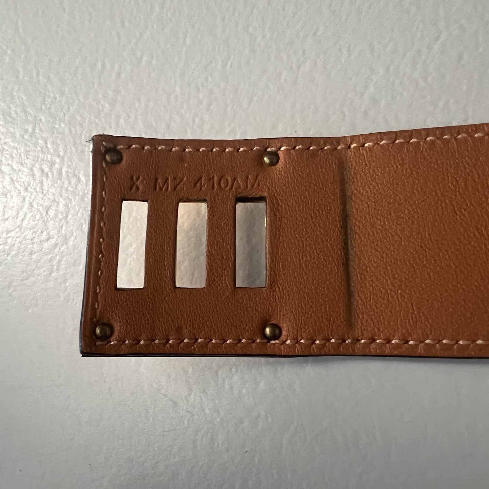 Hermes Saddle Brown Leather Kelly Cuff Bracelet – Guaranteed Authentic