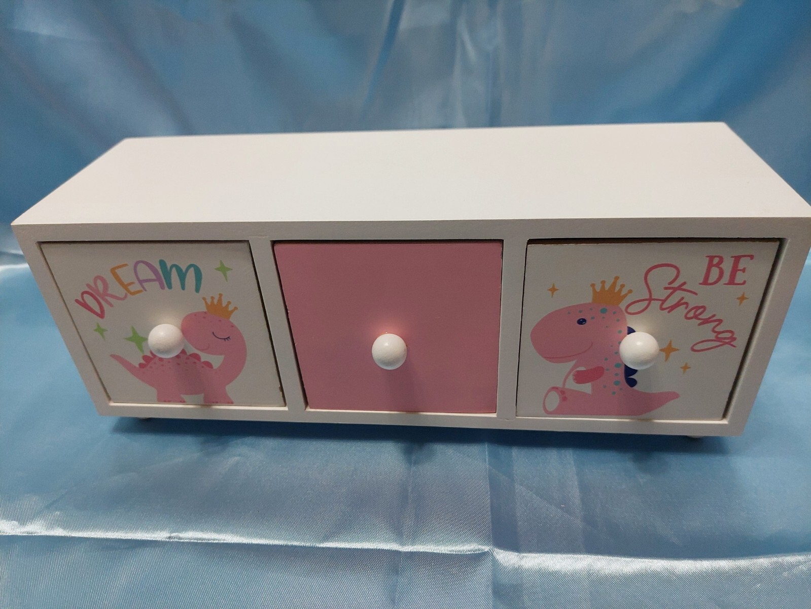 SUPER ADORABLE WOODEN THREE DRAWER HANDMADE TRINKET / JEWELRY BOX 12″ LONG NEW