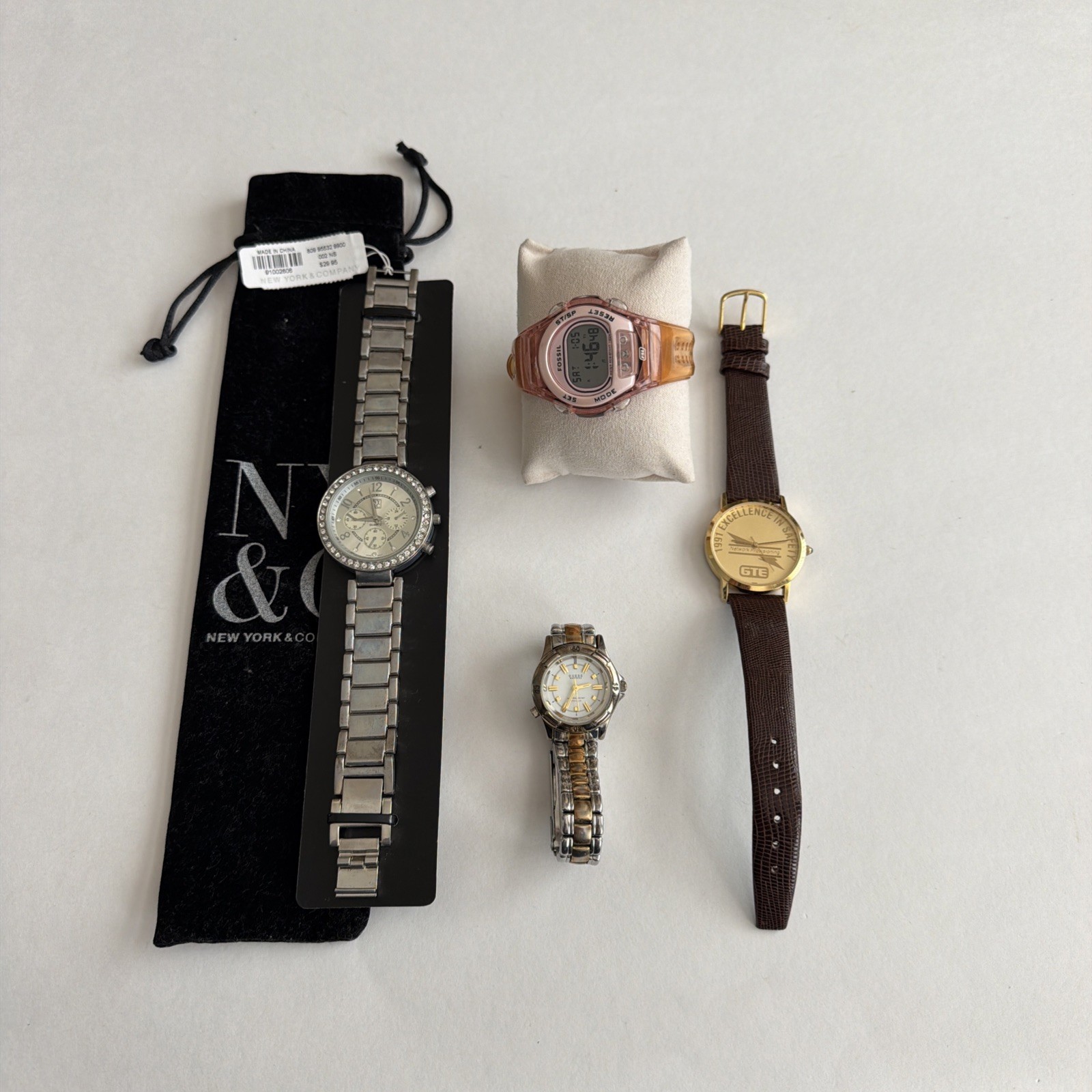 Watch Lot Mens & Womans Guess Fossil GTE NY & Co