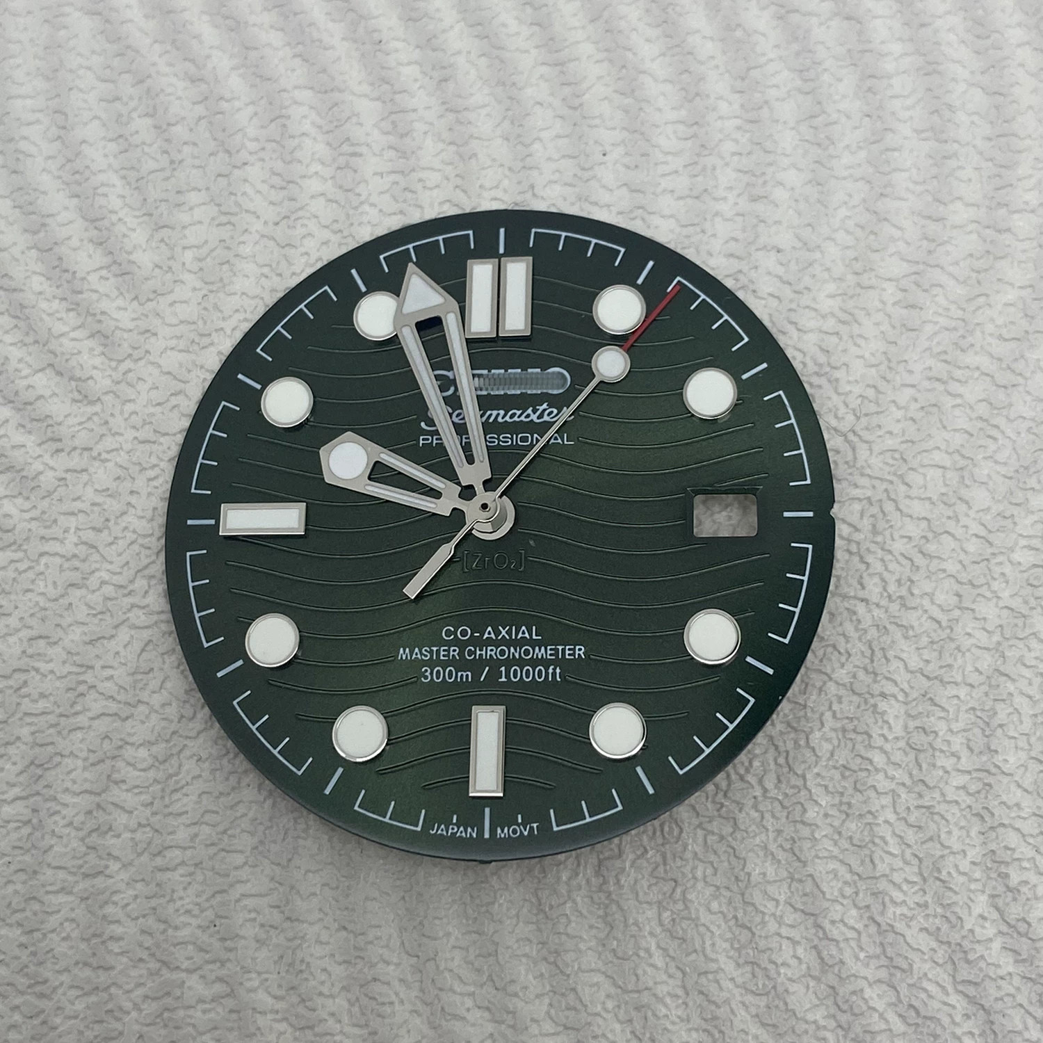 31mm Ripple Pattern Watch Dial+Hands Green Lume For NH35 Movement Watch Parts