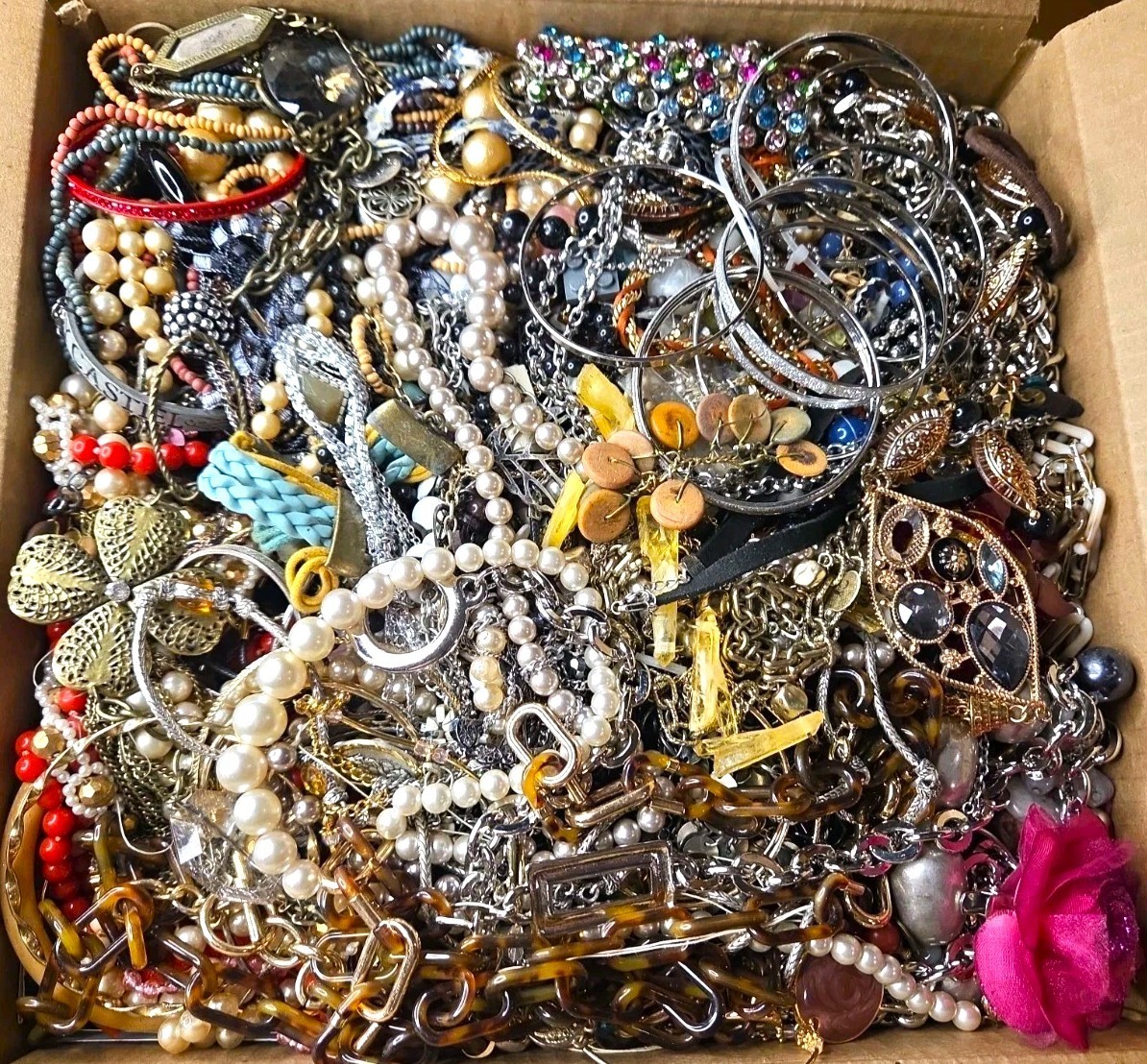 3 Lbs Unsearched Jewelry Lot VTG & Now Junk & Wear & Resell Tangled BIG FUN HUNT