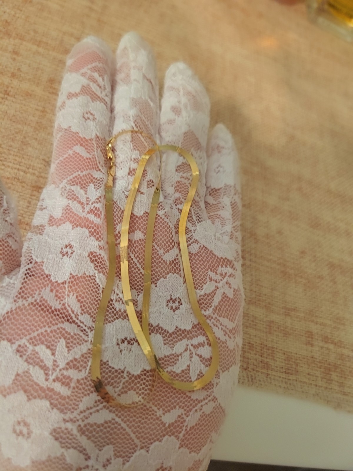 18K Saudi Gold JADE Chain Necklace, 16 INCHES , 3.21 GRAMS