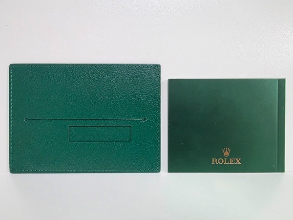 Authentic ROLEX GUARANTEE MANUAL WORLDWIDE SERVICE Booklet & Card Case 563.84