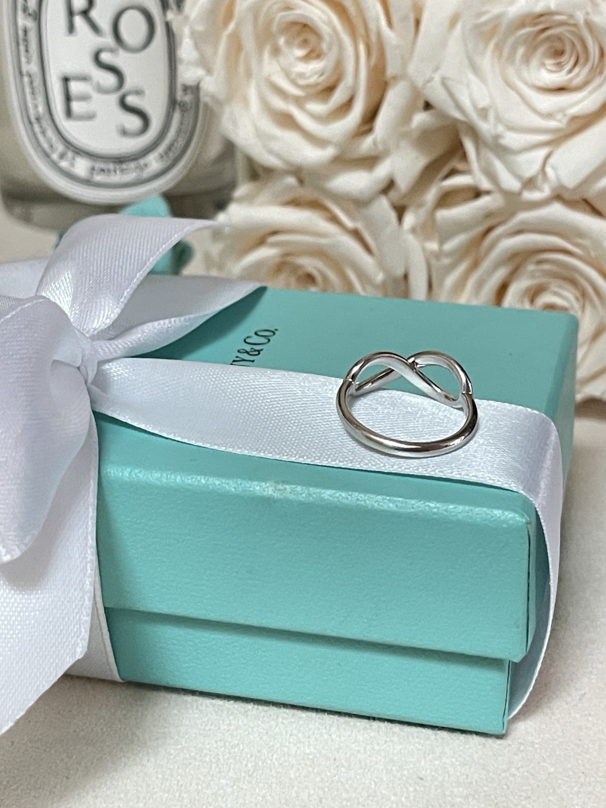 Tiffany & Co. Infinity Silver Ring size 5.5 $415 in Tiffany Blue Box