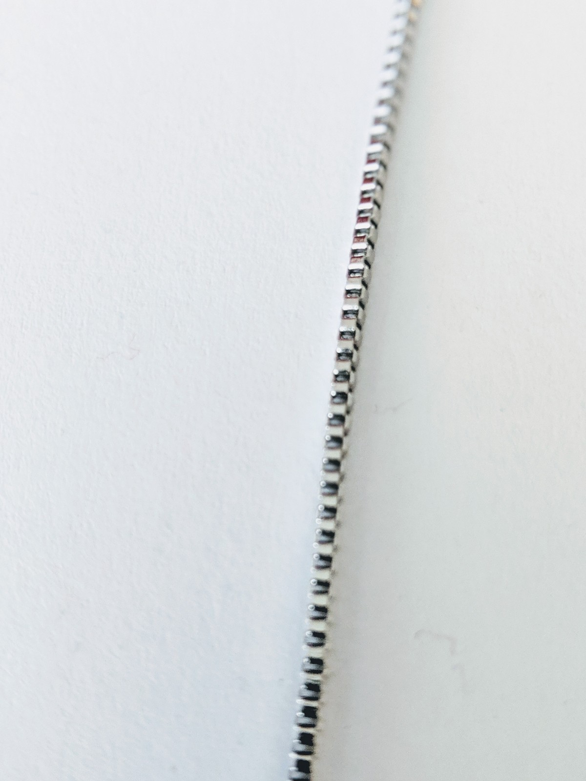 1.5mm Stainless Steel Silver Box Chain Necklace 18″ inch