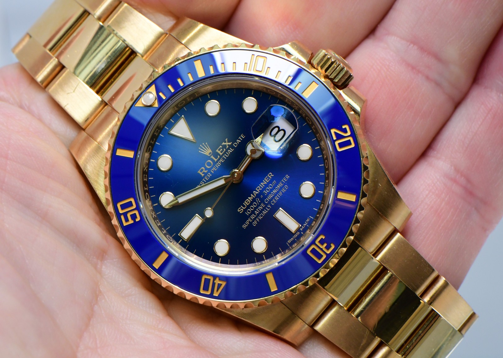 ROLEX 40mm Yellow Gold Submariner from 2019 Full Set
