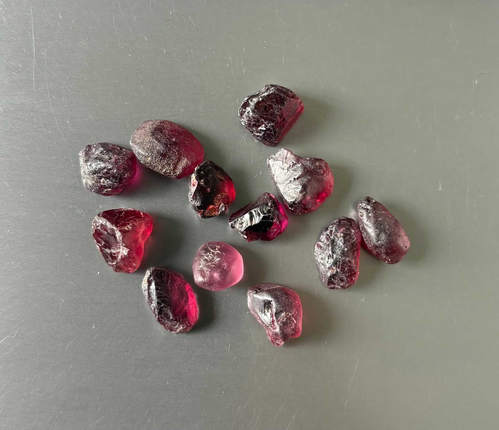 Lot 83 cts Natural Reddish Violet Colour Rhodolite Garnet Rough From Tanzania