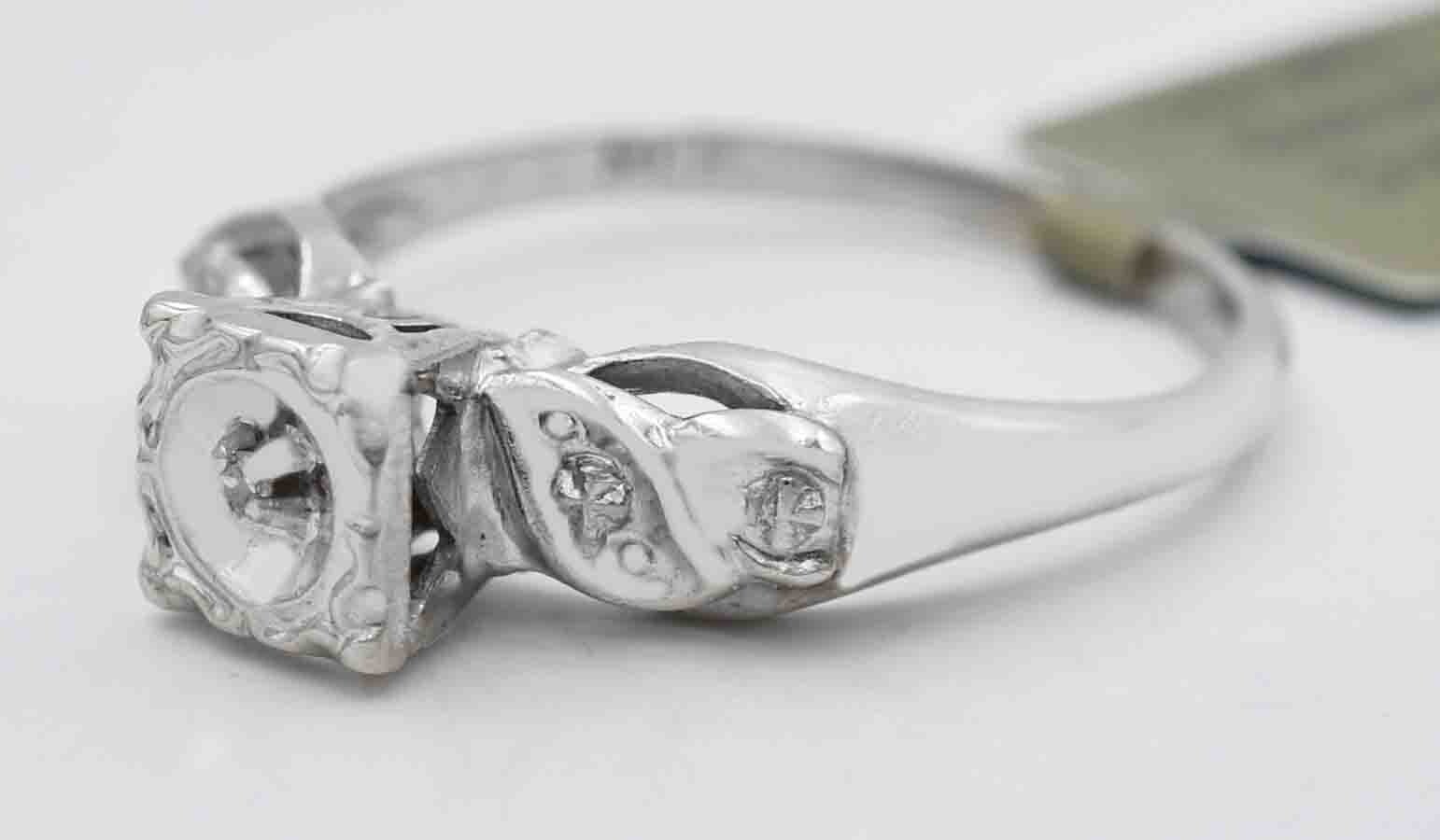 GENUINE DIAMOND RETRO ENGAGEMENT RING 14K WHITE GOLD – NWT – Free Appraisal