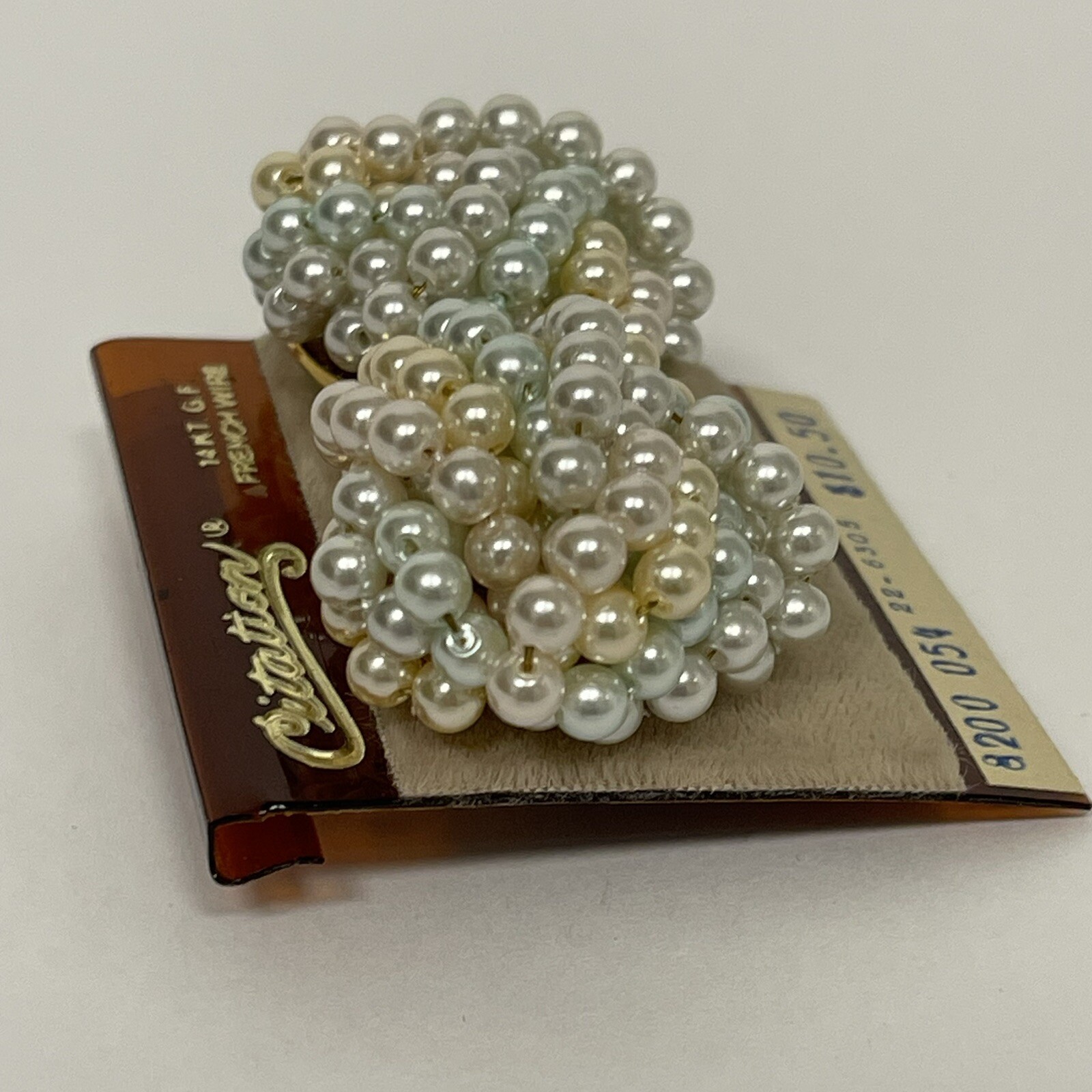 Vintage 1980s Pierced Pearl Earrings 1″ Dome – Very Light Pastel colored pearls