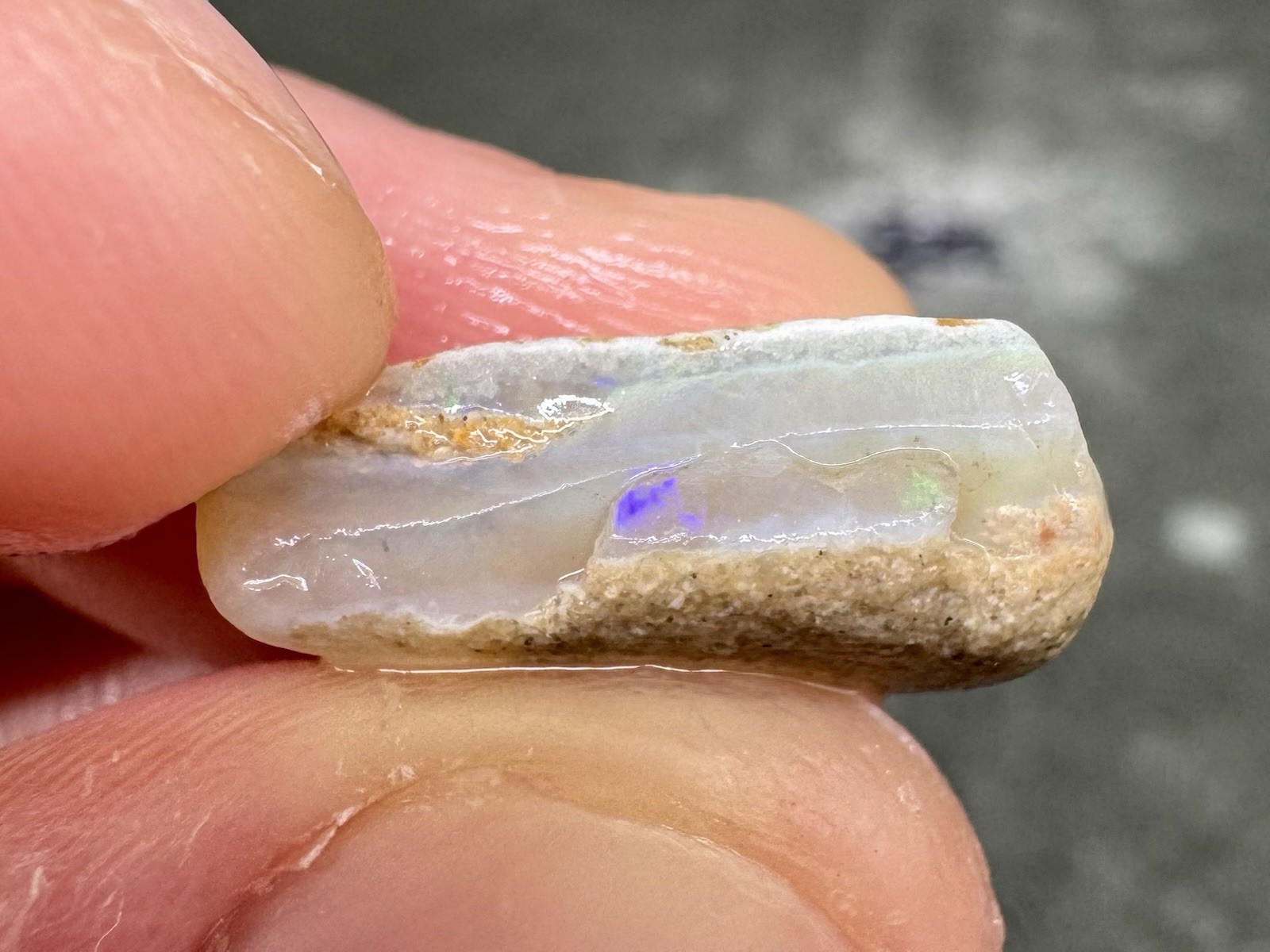 156ct Mintabie Australian Opal Rough Parcel 22pcs Multicolor Old Stock 1oz White