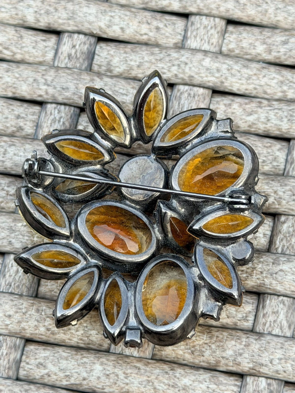 Vintage Unsigned Topaz Amber Rhinestone Floral Brooch 2″ Mid Century Statement