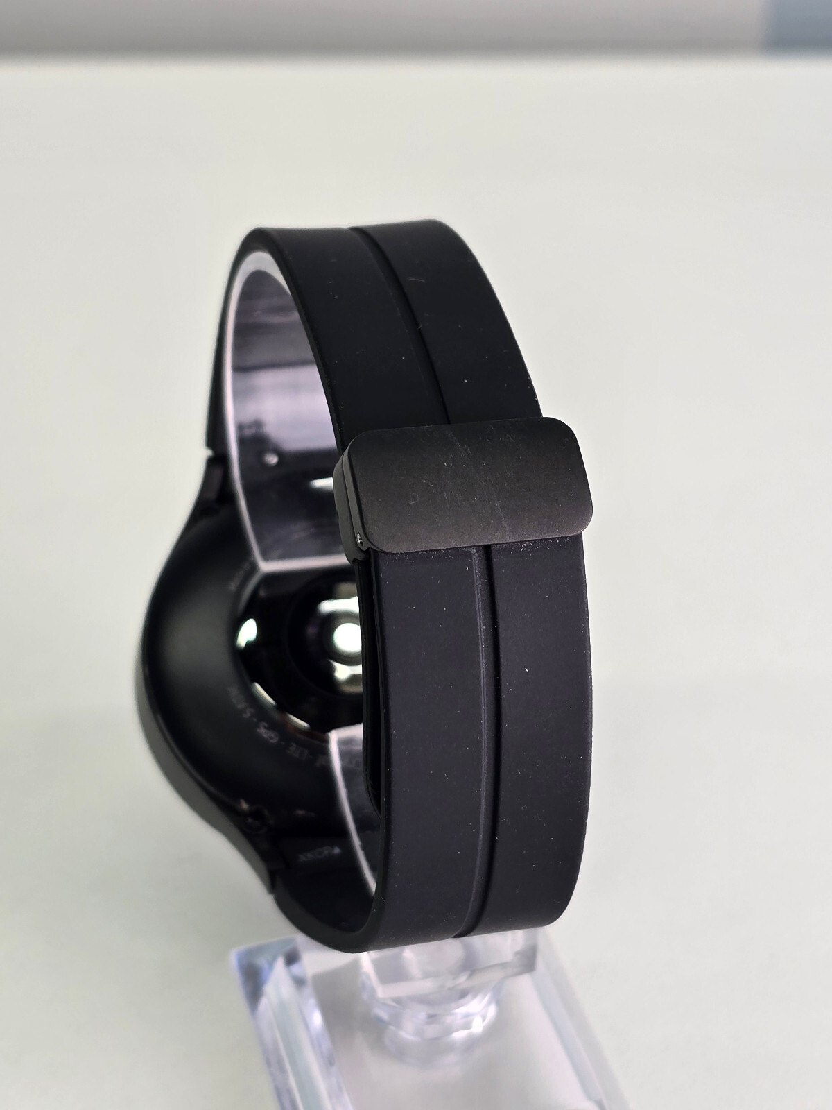 OEM Magnetic D-Buckle Sport Band Strap For Samsung Galaxy Watch5 Pro – Black