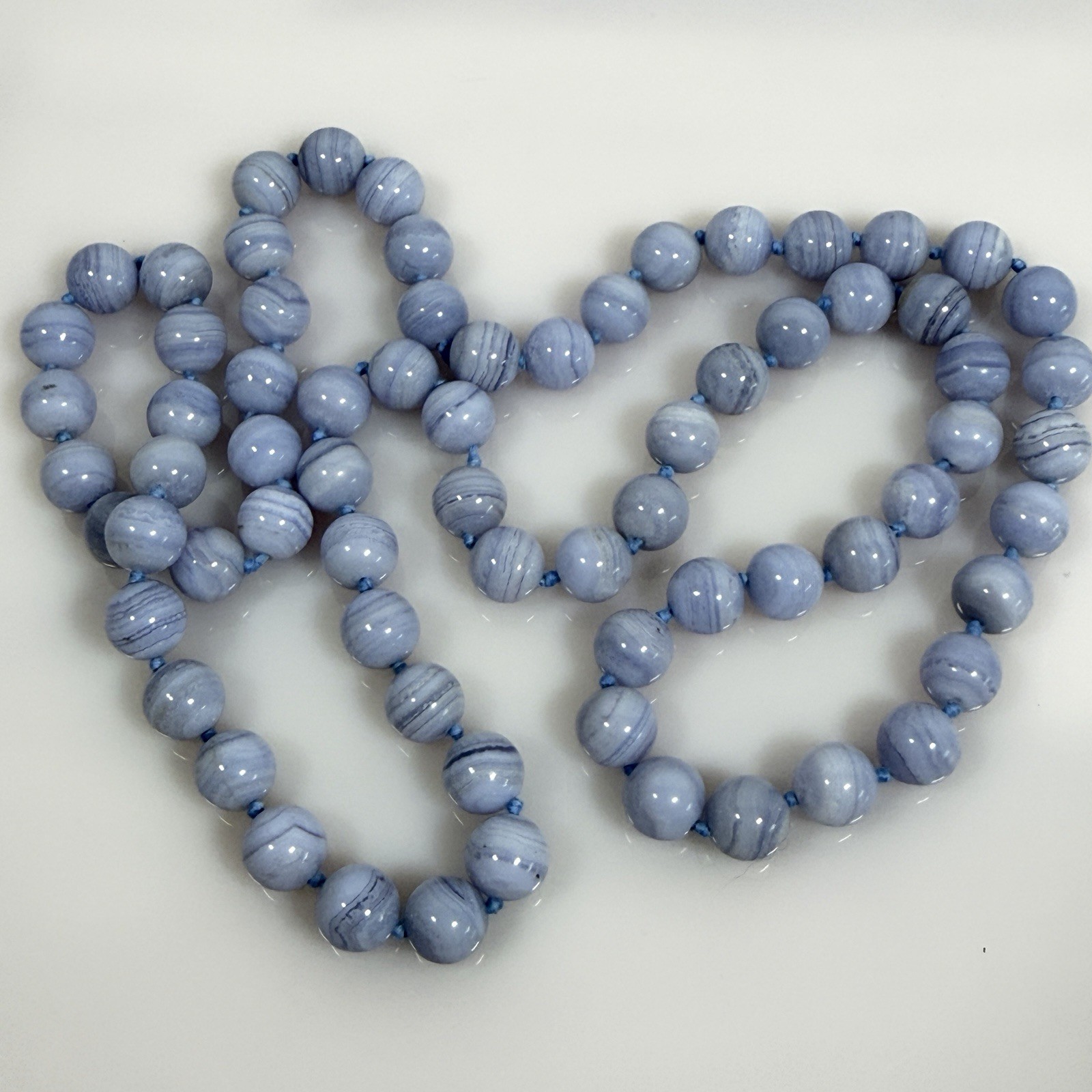 Vintage Blue Lace Agate Beaded Necklace 31″ Endless Strand Hand Knotted 9.7 mm