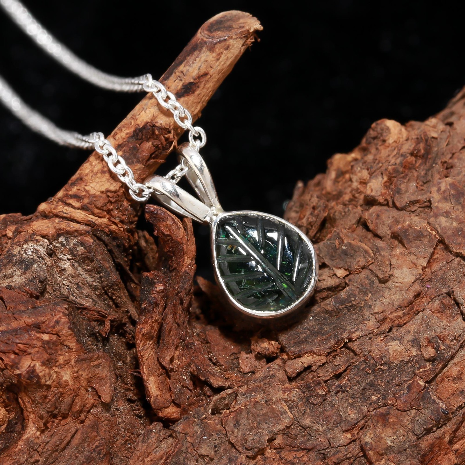 Natural Tourmaline Leaf Chain Necklace 925 Sterling Silver Jewelry Gift For Her