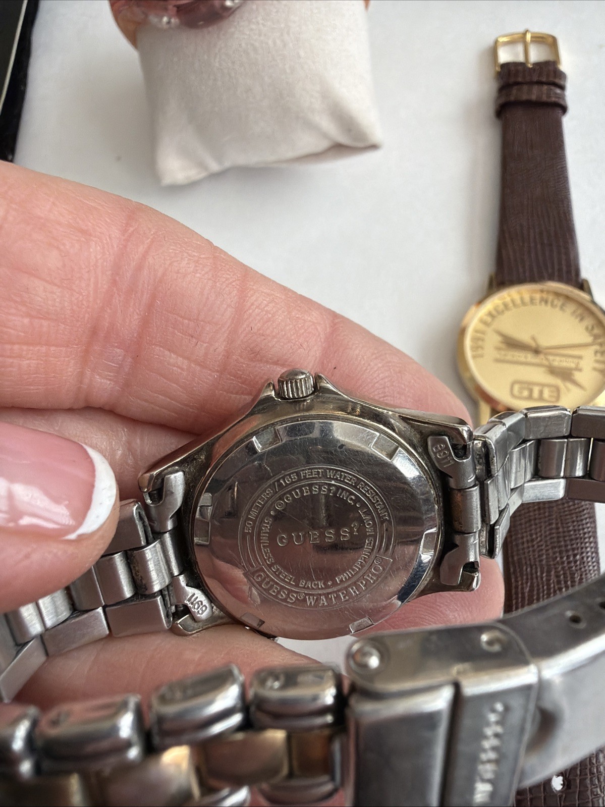 Watch Lot Mens & Womans Guess Fossil GTE NY & Co