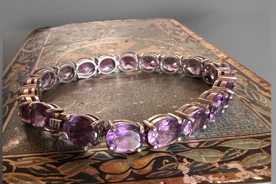 Sterling Silver Amethyst Tennis Bracelet 20 Gems 8mm X 7mm Oval 7.5 In Wt 19g