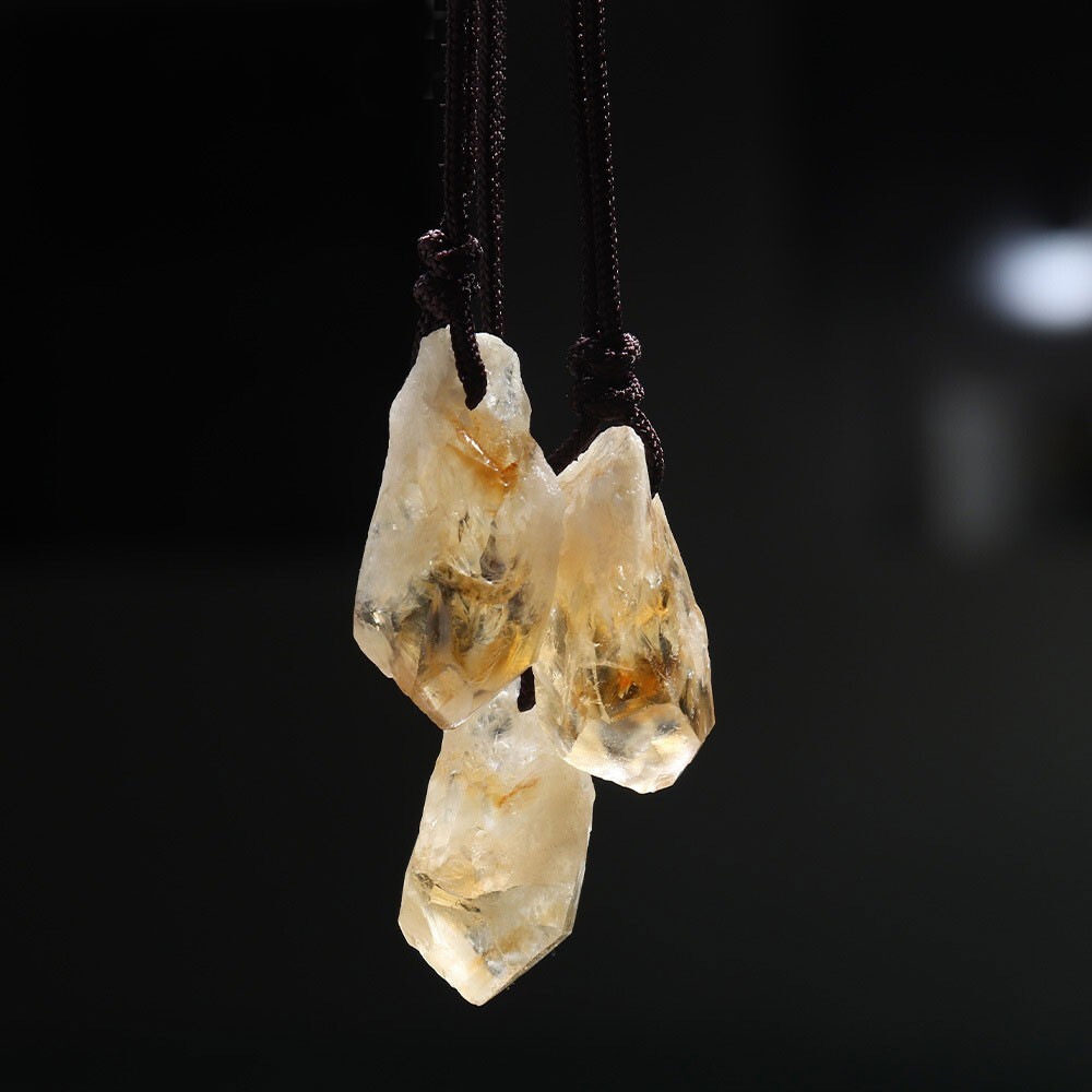 Raw Citrine Crystal Pendant Healing Protection Talisman Necklace for Women Men