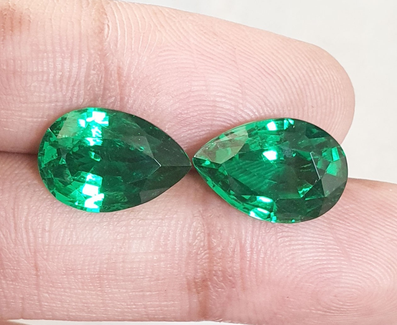 21 Ct Gorgeous Green Zambian Emerald Matching Pair Pear Cut AAA Loose Gemstone