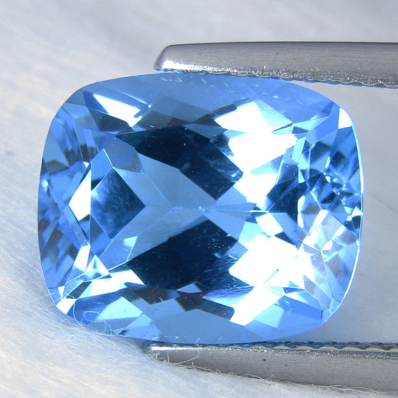 6.99Cts Excellent Natural Swiss Blue Topaz 12x10mm Cushion Shape Gemstone
